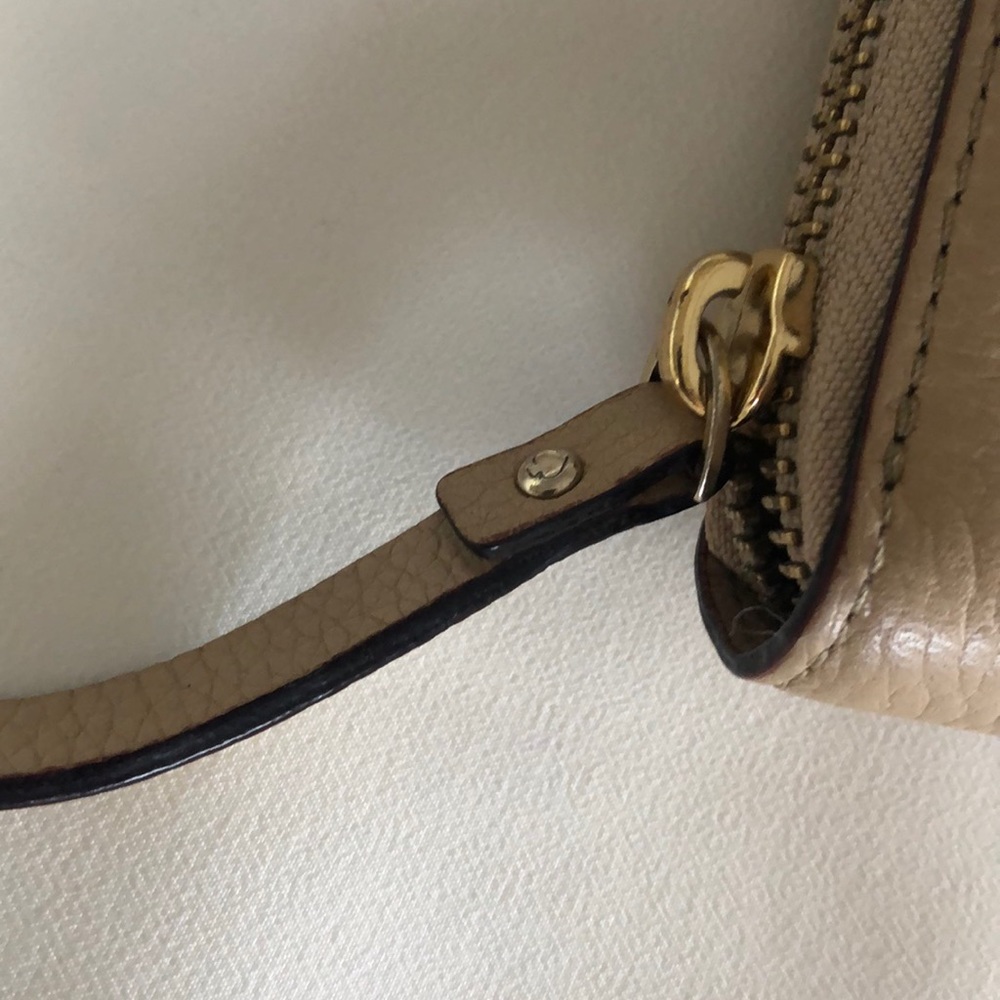 Kate Spade Wallet - Picture 10 of 16